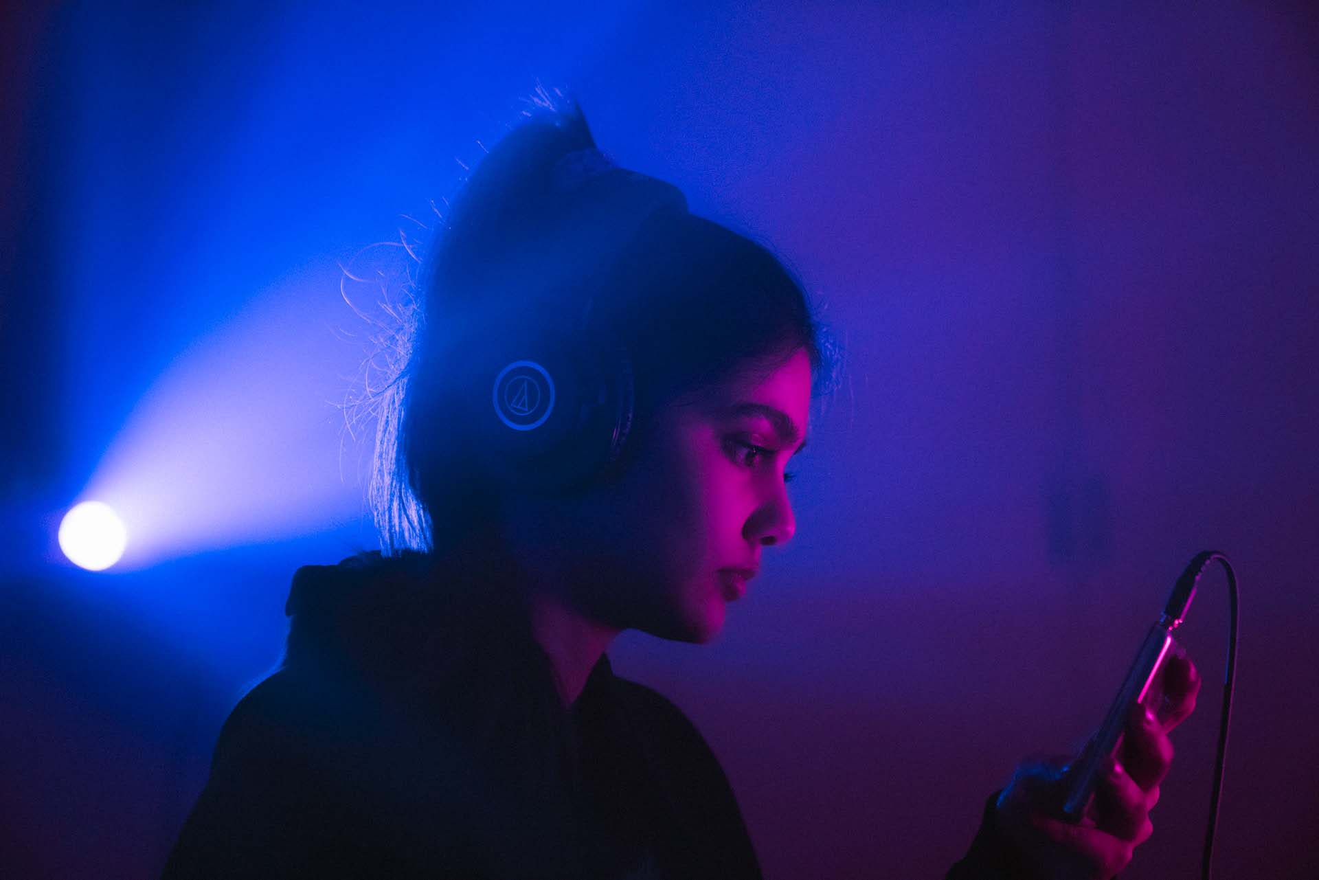  girl listening to music